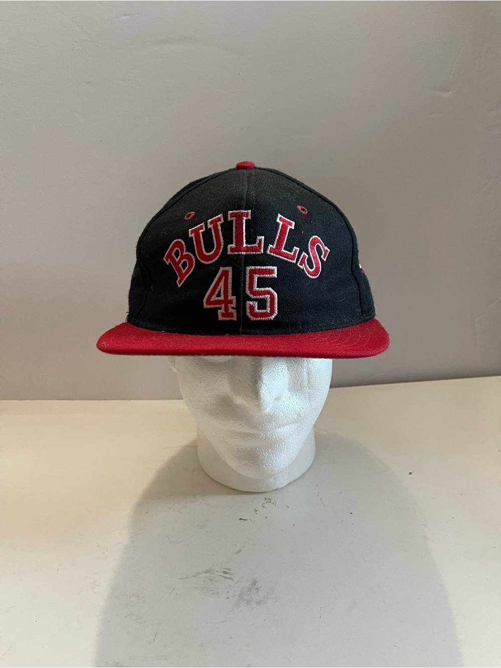 Vintage CHICAGO BULLS 45 NBA AJD USA Snapback Cap